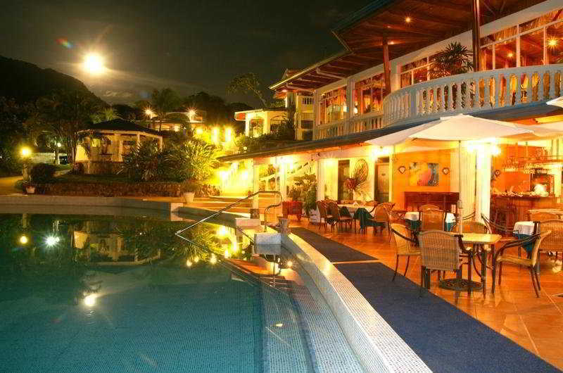 Cristal Ballena Boutique Hotel & Spa Uvita Ngoại thất bức ảnh